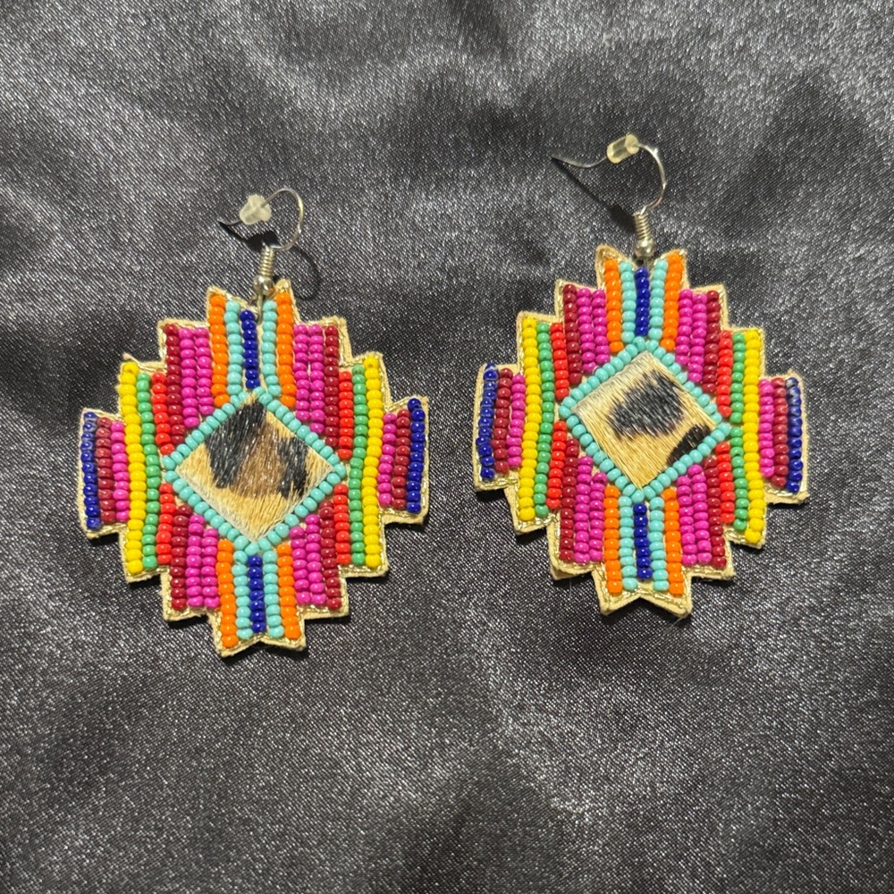 Colorful Beaded Aztec Drop Earrings - Multicolor